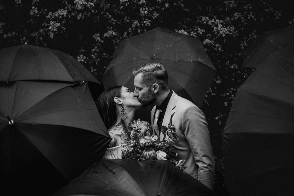 Lukas Prudky; Hochzeit, Salzburg, Wedding,weddingphotography, hochzeitsfotografie, Liebe, Hochzeitsfeier,Braut, Brautpaar, Hochzeit Salzburg, Öberösterreich, Boho,Tattoo,, FotoBus